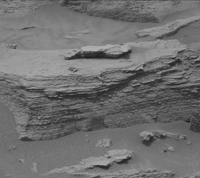 Sol 3628: Mast Camera (Mastcam)
