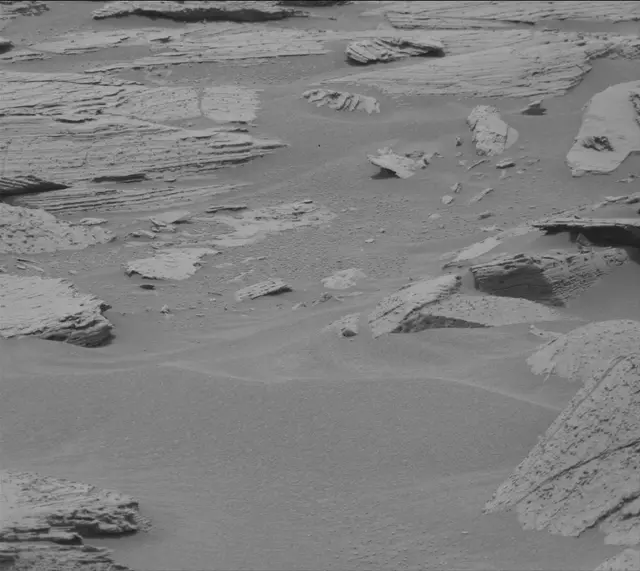 Sol 3628: Mast Camera (Mastcam)