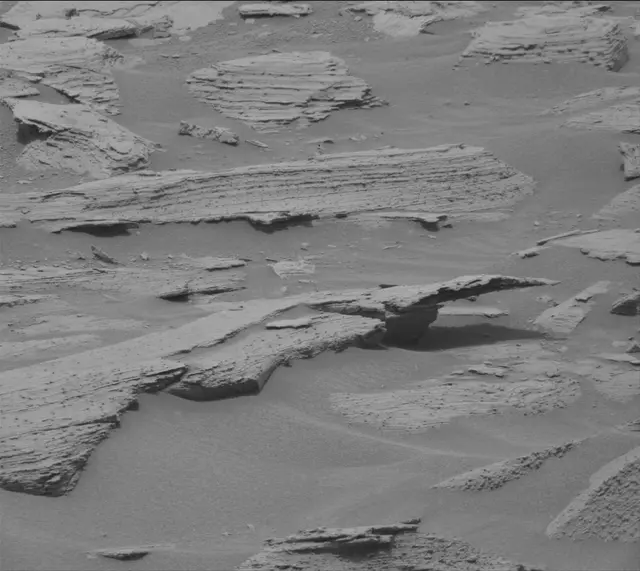 Sol 3628: Mast Camera (Mastcam)