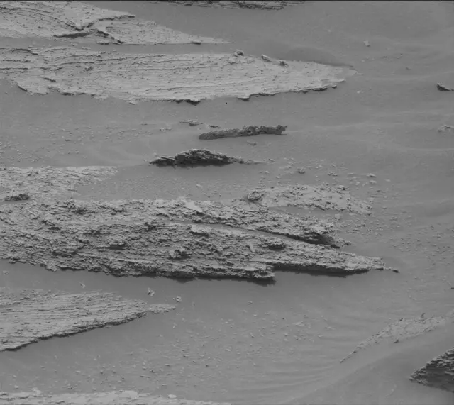 Sol 3628: Mast Camera (Mastcam)
