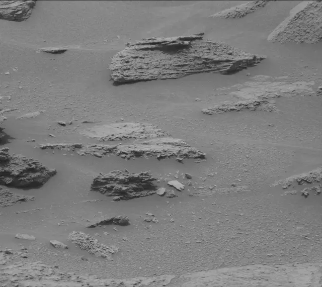 Sol 3628: Mast Camera (Mastcam)
