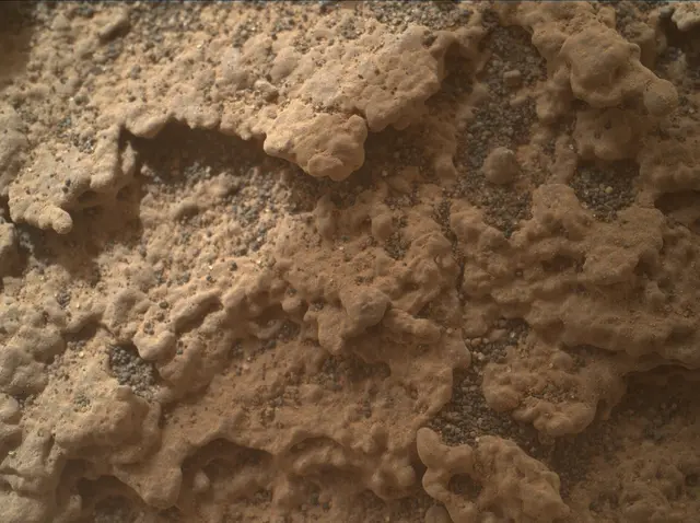 Sol 3628: Mars Hand Lens Imager (MAHLI)