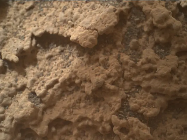 Sol 3628: Mars Hand Lens Imager (MAHLI)