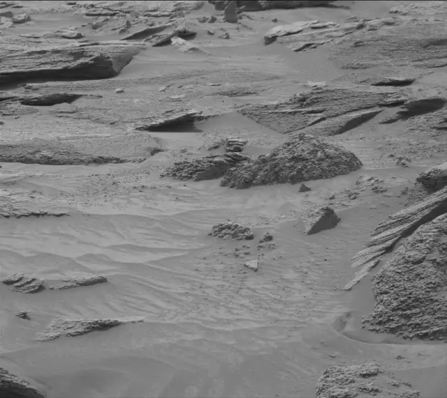 Sol 3630: Mast Camera (Mastcam)