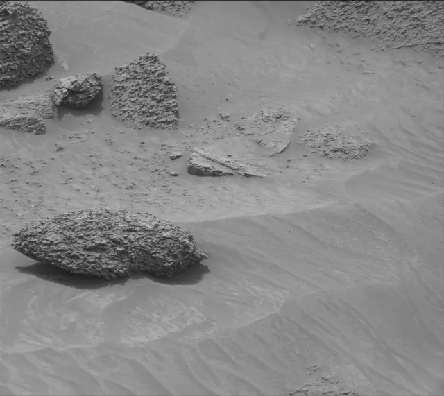 Sol 3630: Mast Camera (Mastcam)
