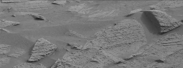 Sol 3631: Mast Camera (Mastcam)
