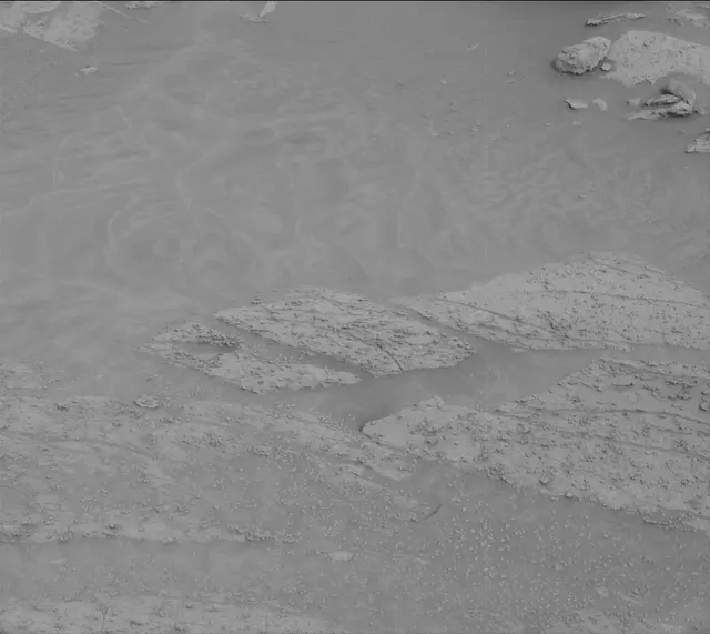 Sol 3631: Mast Camera (Mastcam)