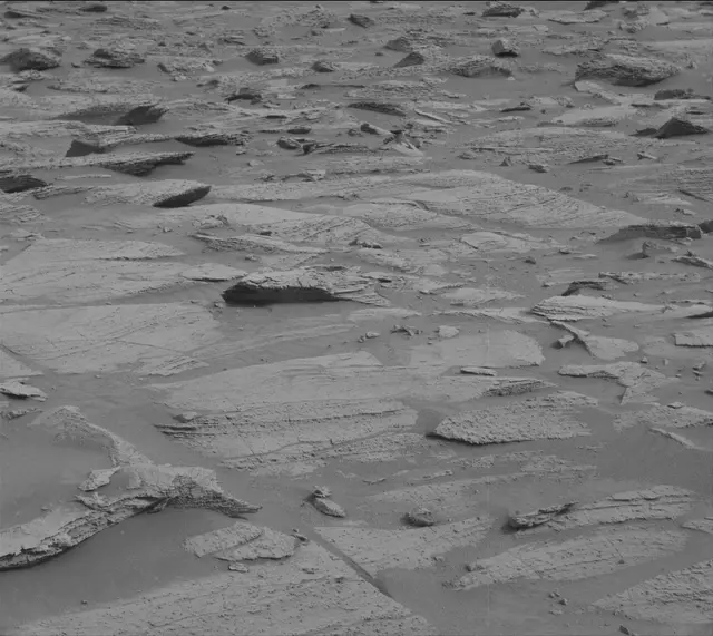 Sol 3631: Mast Camera (Mastcam)
