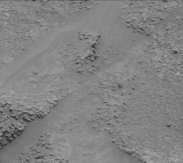 Sol 3631: Mast Camera (Mastcam)