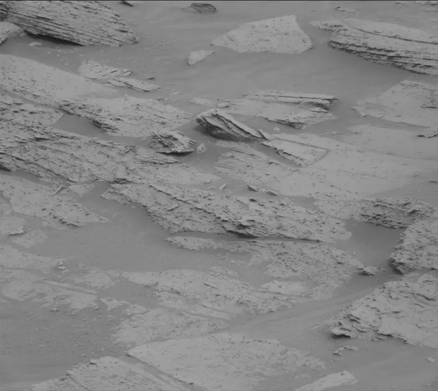 Sol 3631: Mast Camera (Mastcam)