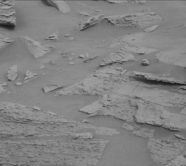 Sol 3631: Mast Camera (Mastcam)