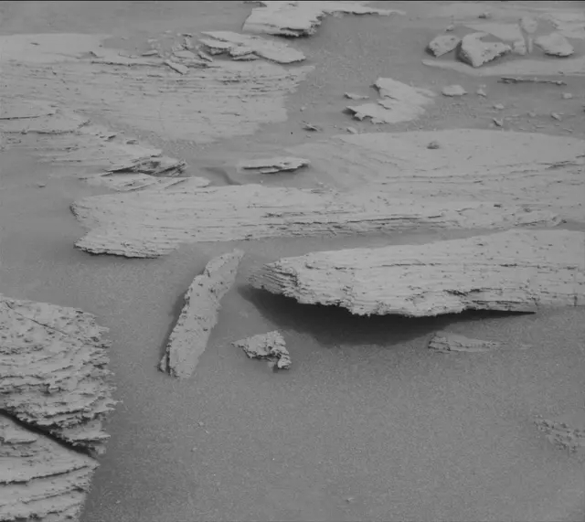 Sol 3631: Mast Camera (Mastcam)