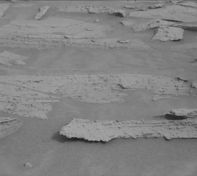 Sol 3631: Mast Camera (Mastcam)