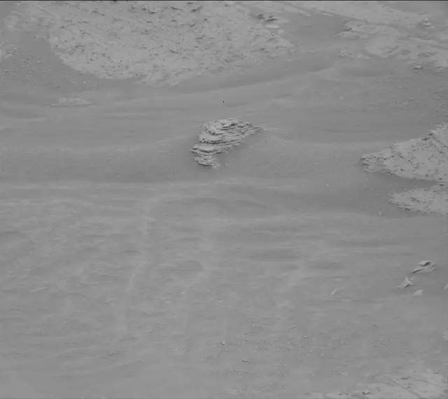 Sol 3631: Mast Camera (Mastcam)