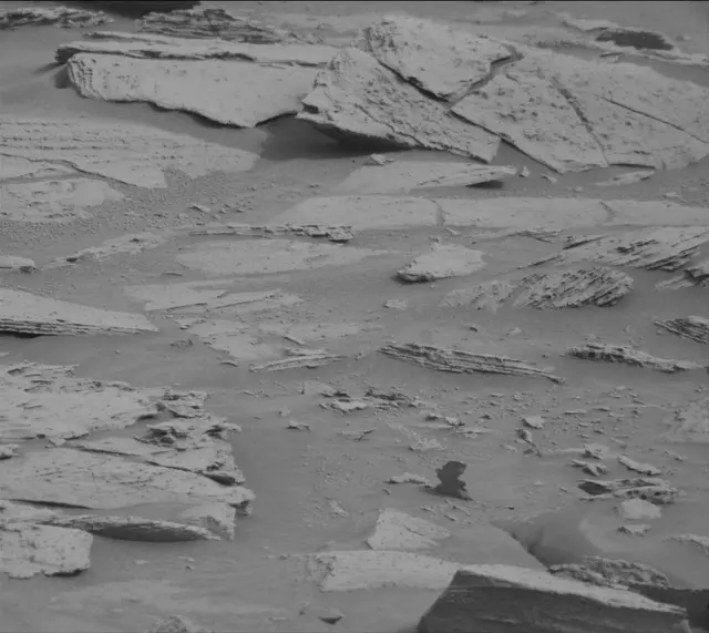 Sol 3631: Mast Camera (Mastcam)