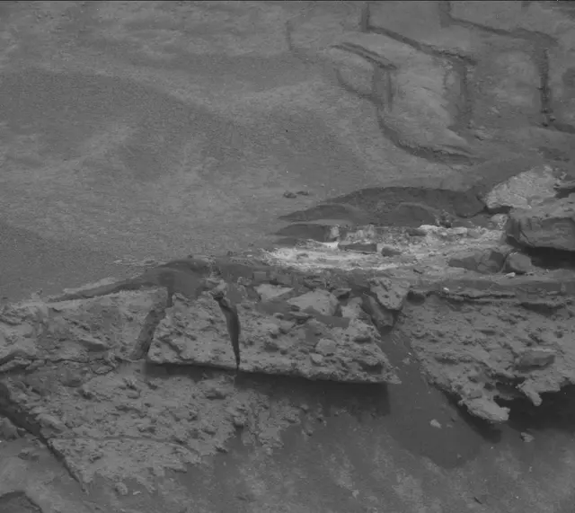 Sol 3631: Mast Camera (Mastcam)