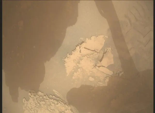 Sol 3631: Mars Descent Imager (MARDI)