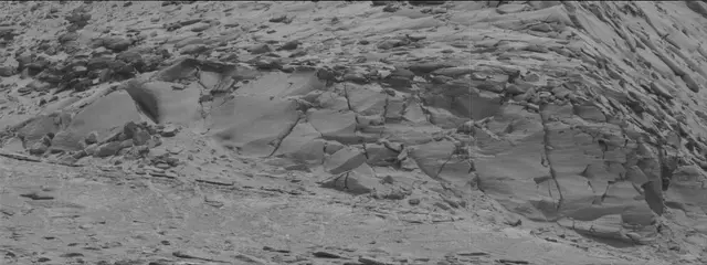 Sol 3633: Mast Camera (Mastcam)