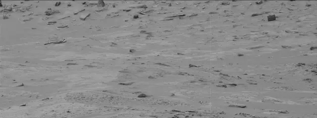 Sol 3633: Mast Camera (Mastcam)