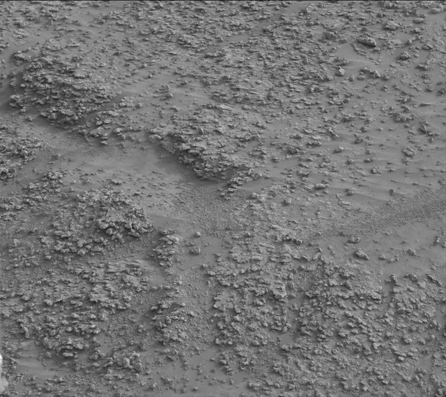 Sol 3633: Mast Camera (Mastcam)