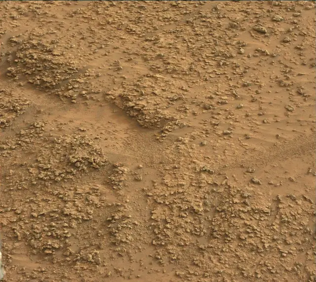 Sol 3633: Mast Camera (Mastcam)