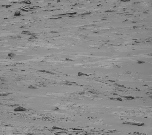 Sol 3633: Mast Camera (Mastcam)