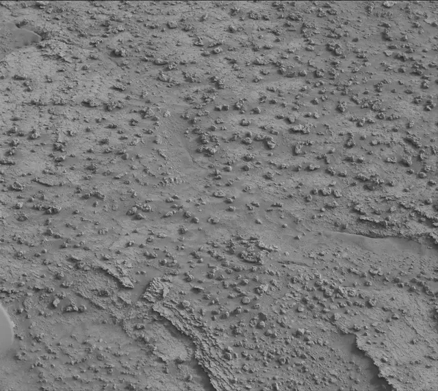 Sol 3635: Mast Camera (Mastcam)