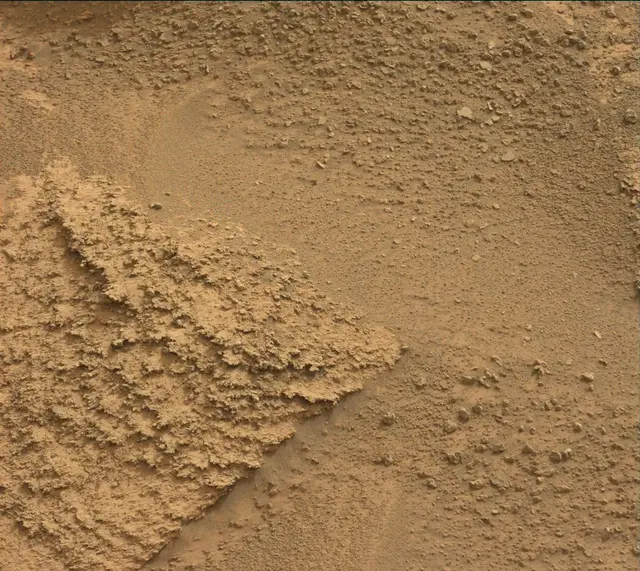 Sol 3635: Mast Camera (Mastcam)