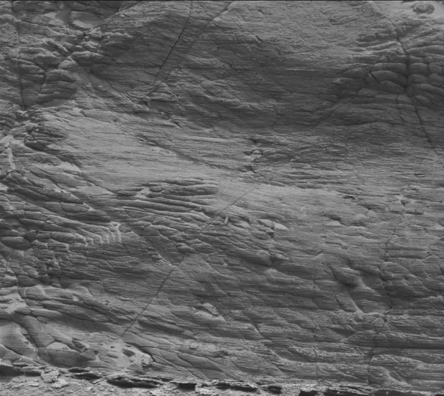 Sol 3635: Mast Camera (Mastcam)