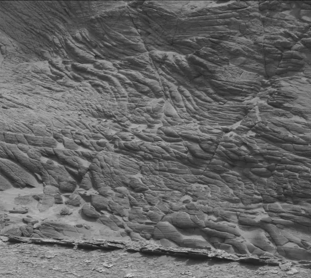 Sol 3635: Mast Camera (Mastcam)