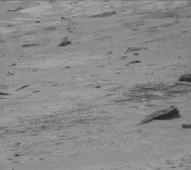 Sol 3635: Mast Camera (Mastcam)