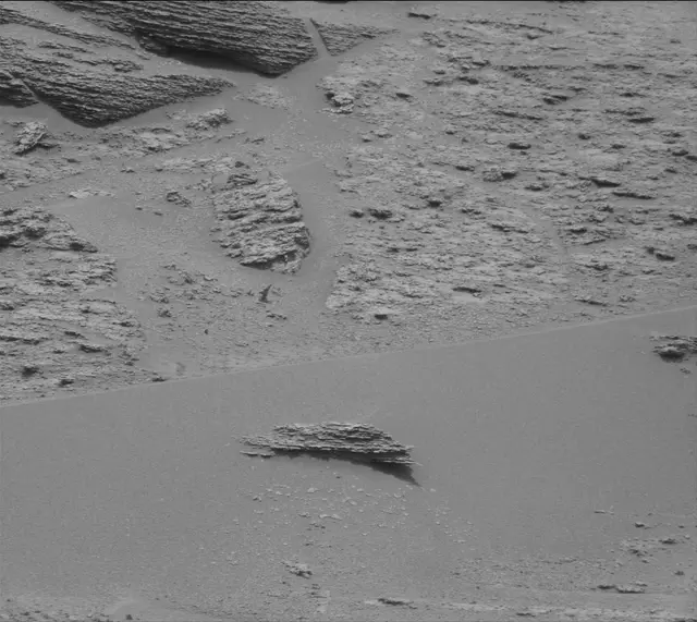 Sol 3635: Mast Camera (Mastcam)