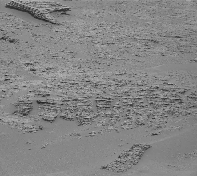 Sol 3635: Mast Camera (Mastcam)