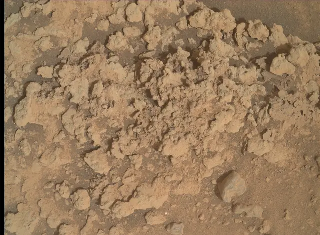 Sol 3635: Mars Hand Lens Imager (MAHLI)
