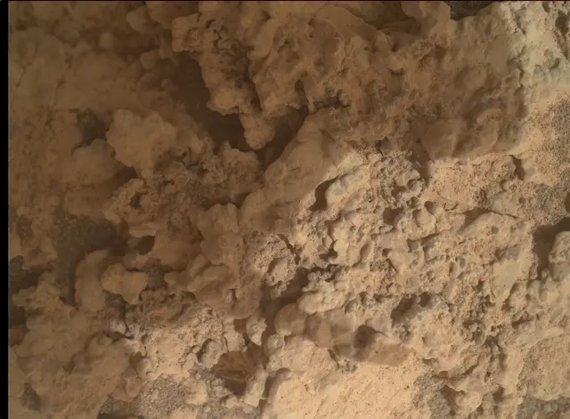 Sol 3635: Mars Hand Lens Imager (MAHLI)