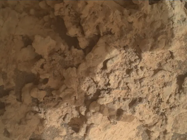 Sol 3635: Mars Hand Lens Imager (MAHLI)