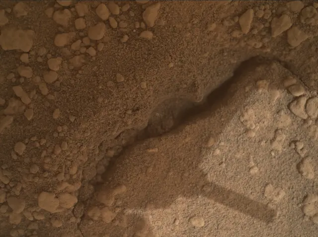 Sol 3635: Mars Hand Lens Imager (MAHLI)