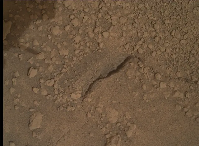Sol 3635: Mars Hand Lens Imager (MAHLI)