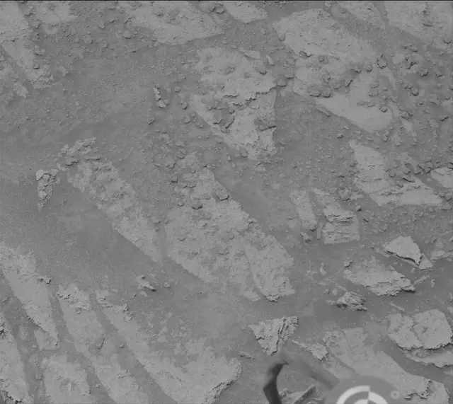 Sol 3637: Mast Camera (Mastcam)