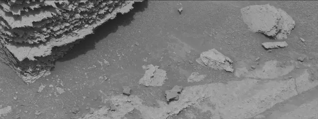 Sol 3637: Mast Camera (Mastcam)