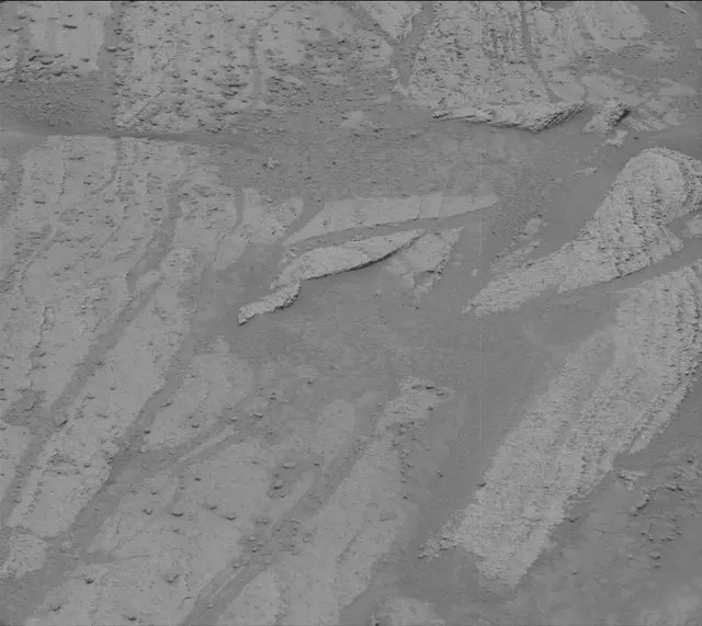 Sol 3637: Mast Camera (Mastcam)