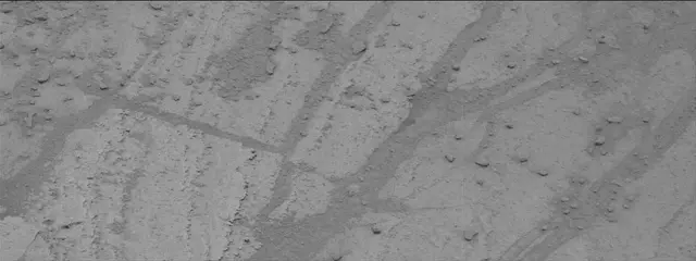 Sol 3637: Mast Camera (Mastcam)