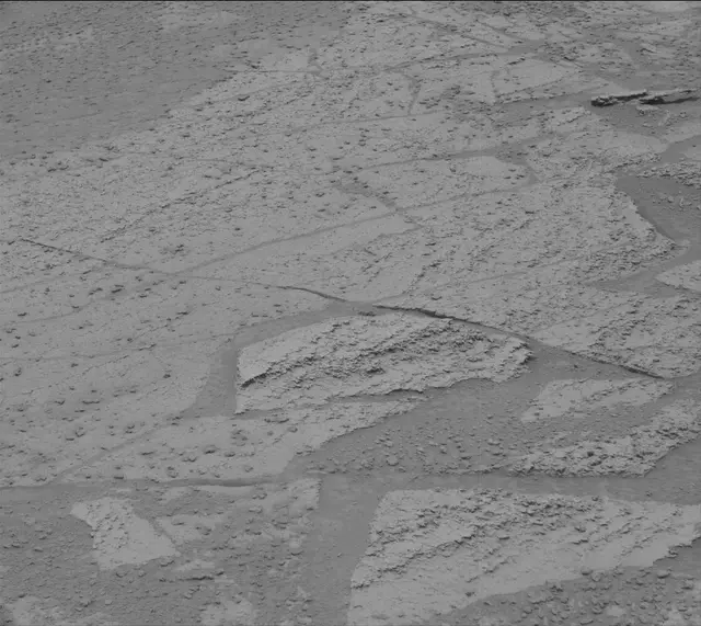 Sol 3637: Mast Camera (Mastcam)