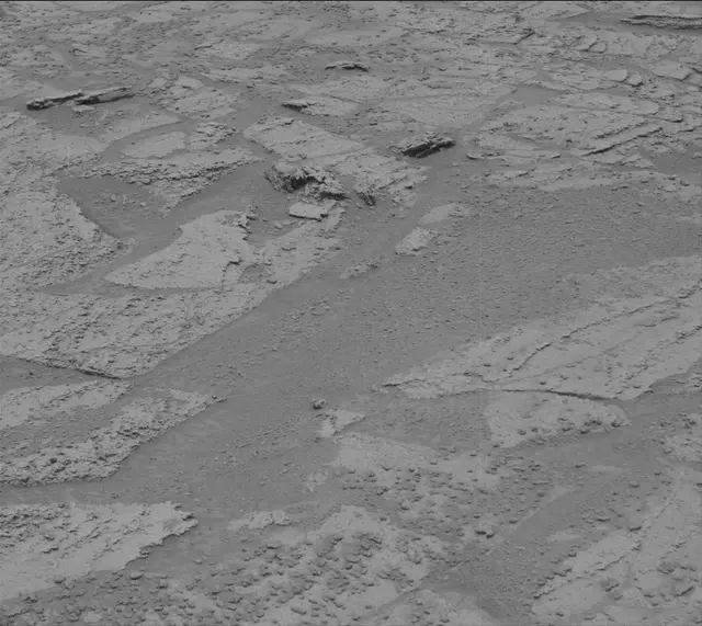 Sol 3637: Mast Camera (Mastcam)