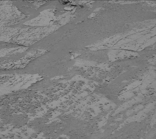 Sol 3637: Mast Camera (Mastcam)