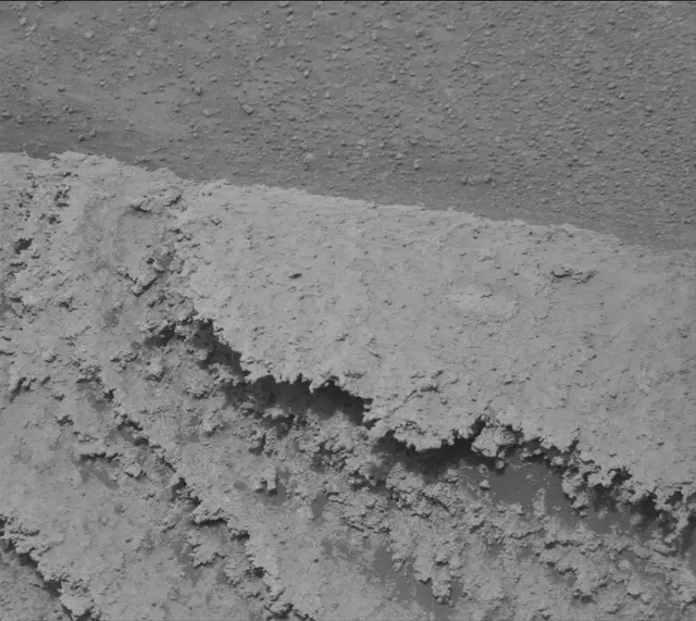 Sol 3637: Mast Camera (Mastcam)