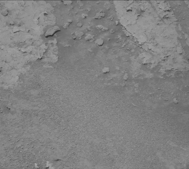 Sol 3637: Mast Camera (Mastcam)