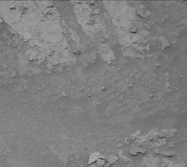 Sol 3637: Mast Camera (Mastcam)