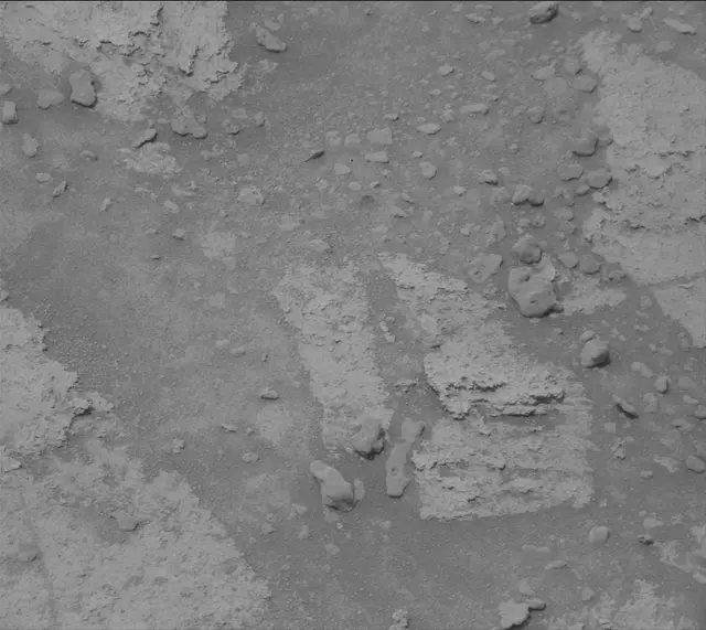 Sol 3637: Mast Camera (Mastcam)