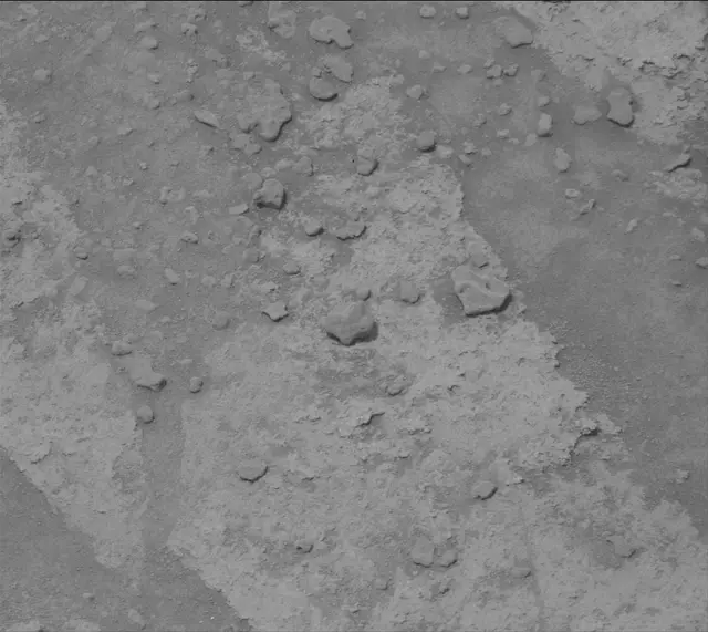 Sol 3637: Mast Camera (Mastcam)